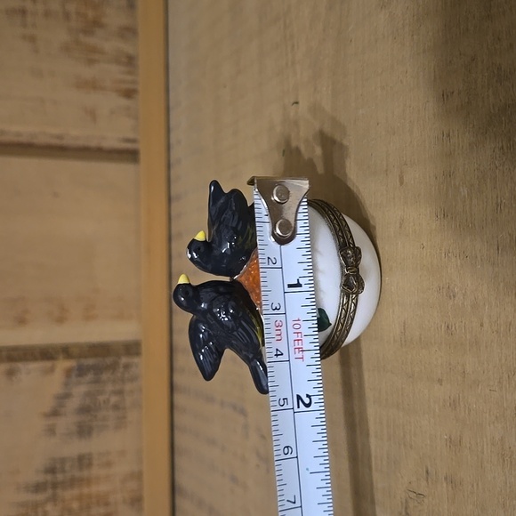 Black Bird Sunflower Hinged Trinket Box Midwest of Cannon Falls - Picture 7 of 7